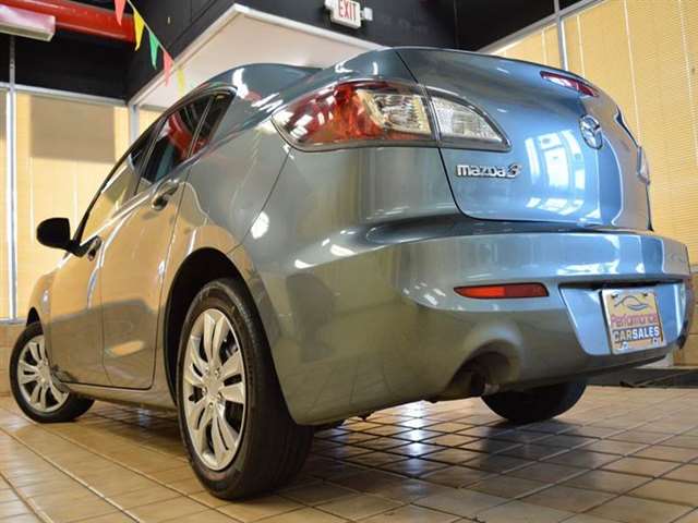 2013 Mazda Mazda3 i SV 4dr Sedan 5A